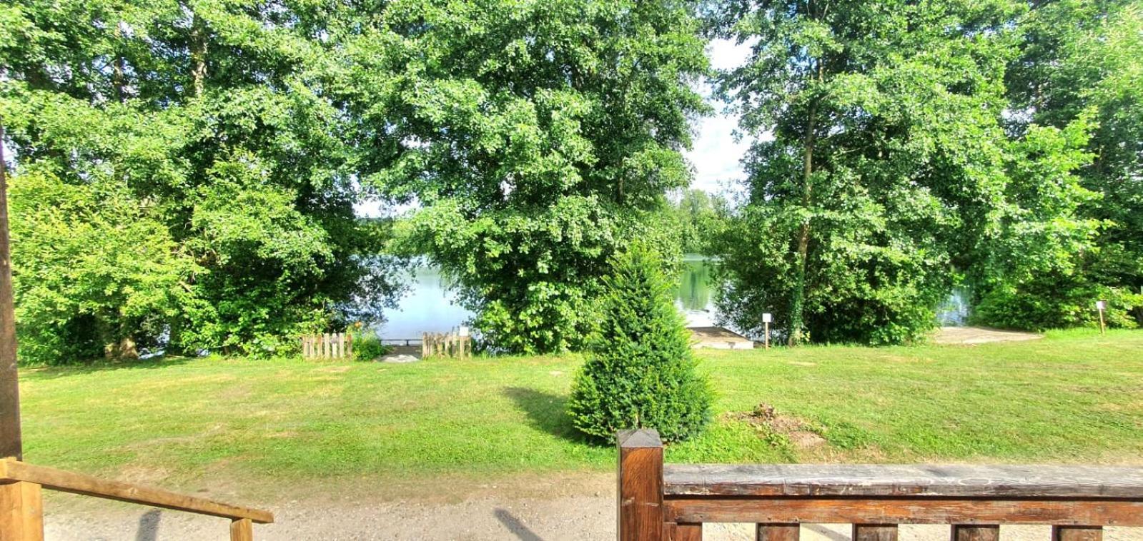 Camping Du Chateau Vert Hondainville Luaran gambar